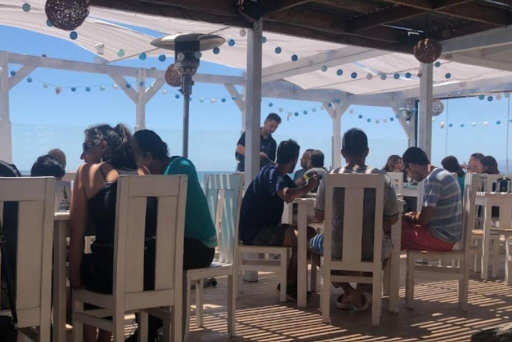 Vacaciones Sonadas Piscina Y Mar *